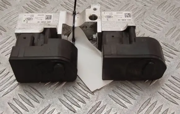 Air conditioning (A/C) expansion valve