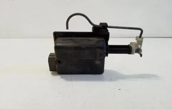 Renault Megane I Central locking motor 7700838340