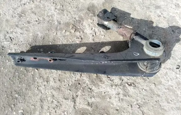 Mercedes-Benz Sprinter W901 W902 W903 W904 Other engine bay part