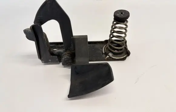 Mercedes-Benz SLK R171 Engine bonnet/hood lock/catch A1718800064