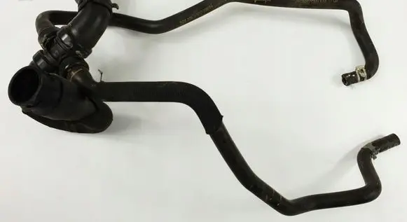Mercedes-Benz A W169 Engine coolant pipe/hose A1698304496