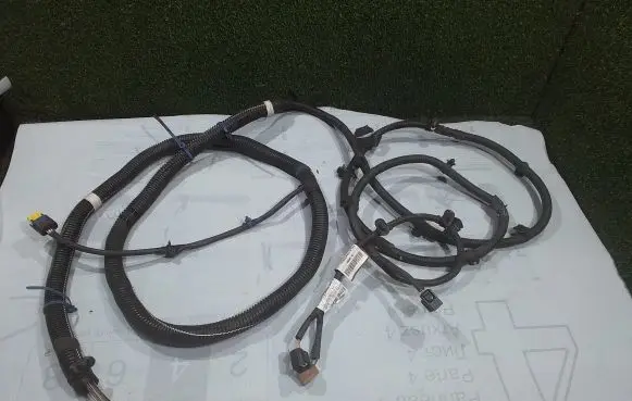 Renault Trafic III (X82) Other wiring loom 241106435R