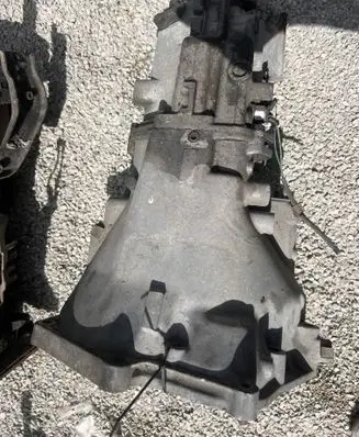 BMW 3 E46 Manual 5 speed gearbox 12222239 2200022394 12219339