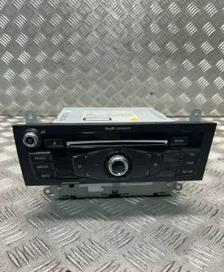 Audi A5 8T 8F Radio/CD/DVD/GPS head unit 8R2035186P