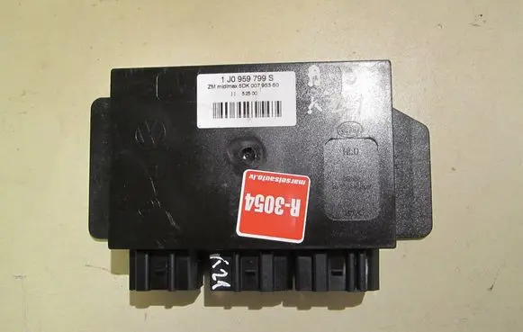 Volkswagen PASSAT B5 Comfort/convenience module 1J0959799S 5DK00795350 52500