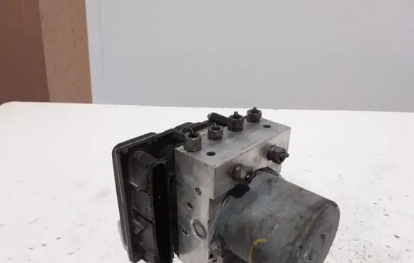 Renault Megane II ABS Pump 8200685699 0265950726