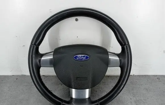 Ford Focus Steering wheel