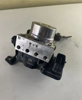 Suzuki Ignis ABS Pump 11804052040 5611073SC