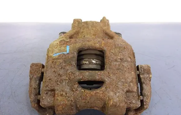 Toyota Yaris Front brake caliper