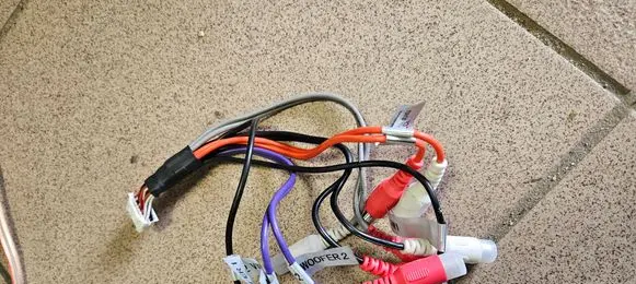 Volkswagen Transporter - Caravelle T5 Sound system wiring loom NX405E NX504E CLARION