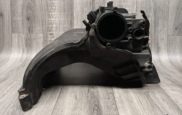 BMW 1 E81 E87 Intake manifold 7544513 250908