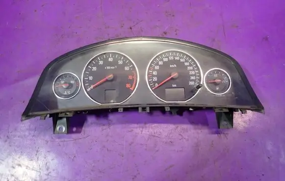 Opel Signum Speedometer (instrument cluster) 