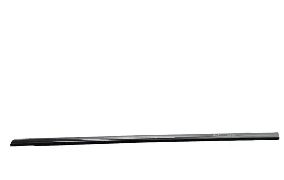 Ford Fiesta Front door trim (molding) 17212