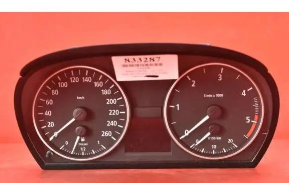 Speedometer (instrument cluster)