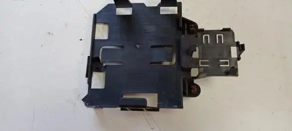 Chevrolet Camaro Sound amplifier holder/bracket 23158331