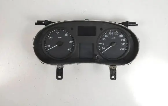 Renault Trafic II (X83) Speedometer (instrument cluster) P8200390132B NS8230544S