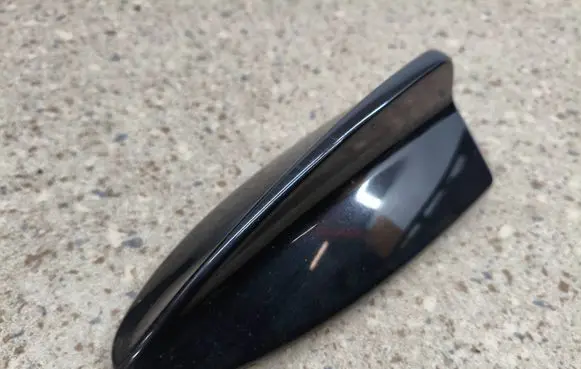 BMW 5 GT F07 Roof (GPS) antenna cover 6982665 101114E70 50010348