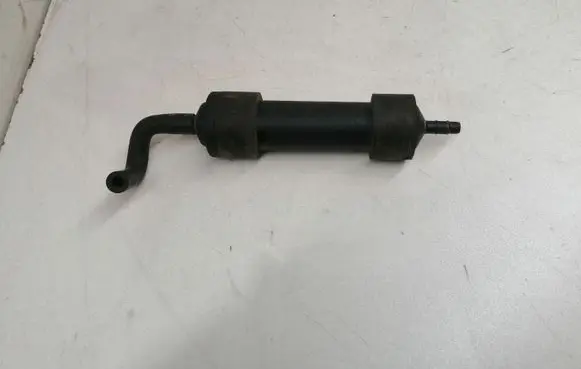 Volkswagen PASSAT B7 Vacuum air tank 03G129808C