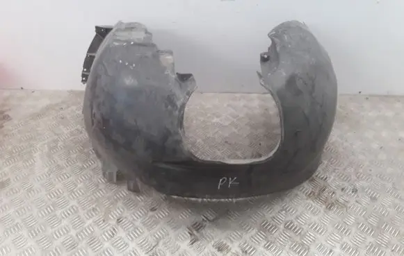 Ford Focus Front wheel arch liner splash guards 4M5116115AB