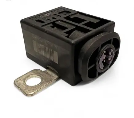 Audi A6 S6 C6 4F Battery relay fuse 4F0915519