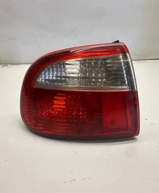 Seat Toledo II (1M) Rear/tail lights 01768565
