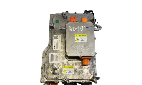 Opel Combo E Voltage converter inverter 9849225380 4010239001