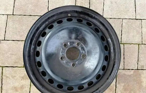Ford Focus R16 steel rim 