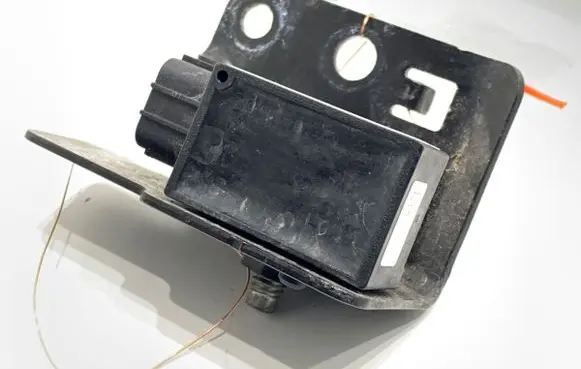 Honda Civic IX Airbag deployment crash/impact sensor 77930-TV0-E210-M4