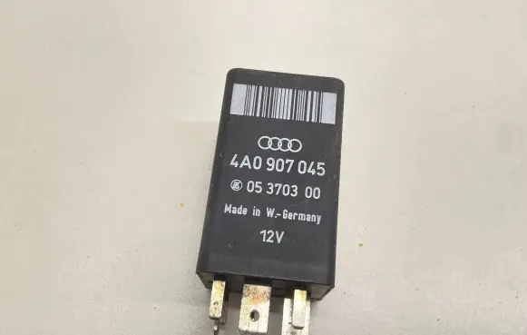 Audi A6 S6 C4 4A Other relay 4A0907045