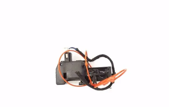 Mercedes-Benz CLS C218 X218 Fuel tank cap lock A2048200072