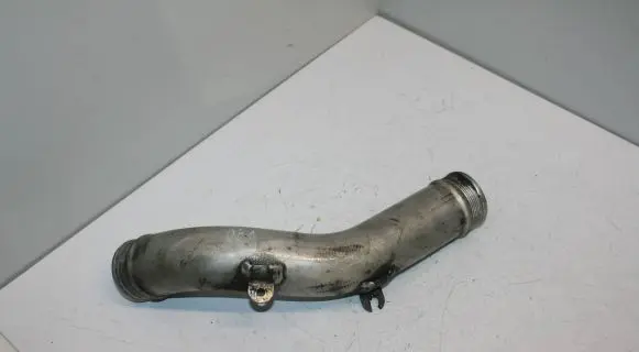 Volvo V70 Intercooler hose/pipe