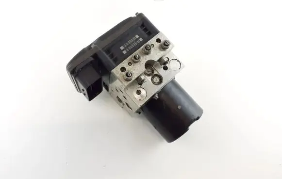 BMW 5 E60 E61 ABS Pump 6783360 34516783360