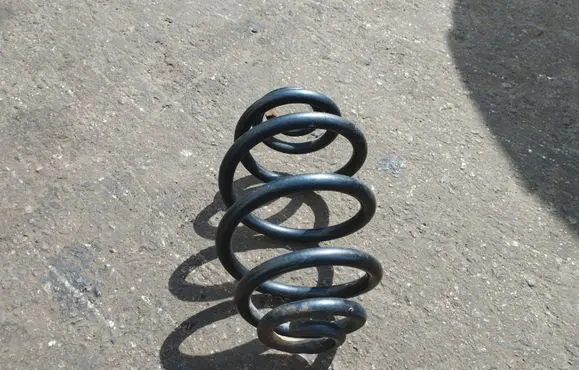 Audi A6 S6 C5 4B Rear coil spring