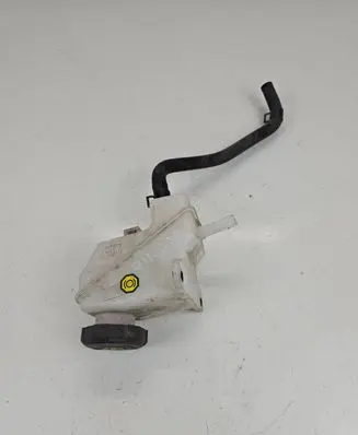 Hyundai Ioniq Brake fluid reservoir 