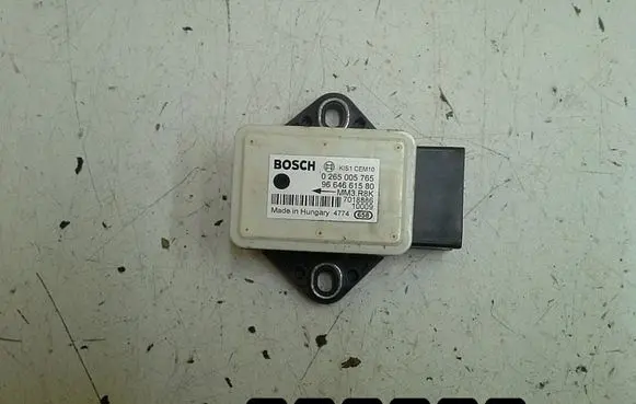 Peugeot 308 Engine control unit/module 0265005765