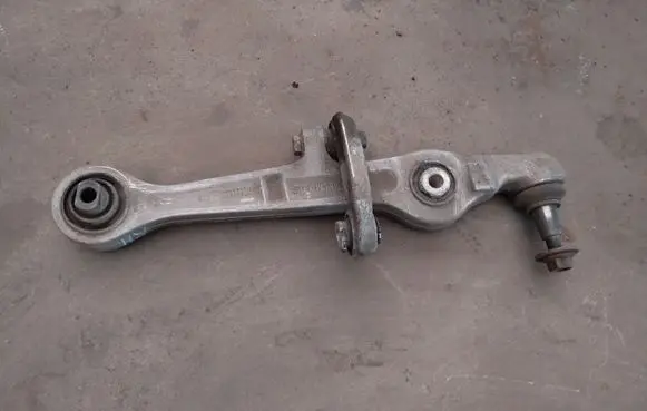 Seat Exeo (3R) Front lower control arm/wishbone