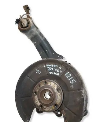 Volvo XC70 Rear wheel hub 