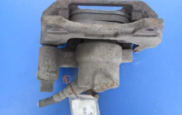 Fiat Panda 141 Front brake caliper