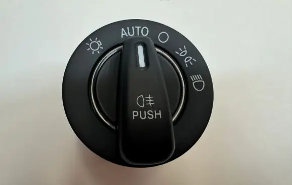 Maserati Quattroporte Light switch 53253045AA