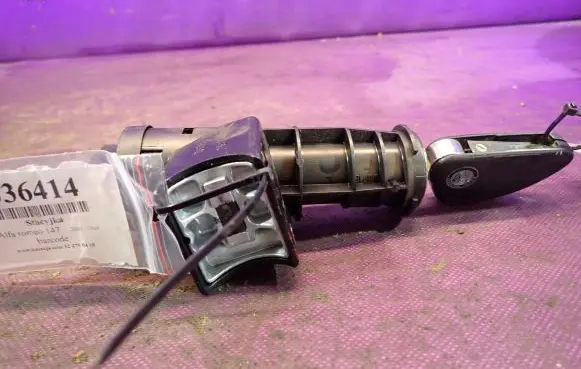 Alfa Romeo 147 Ignition lock B365