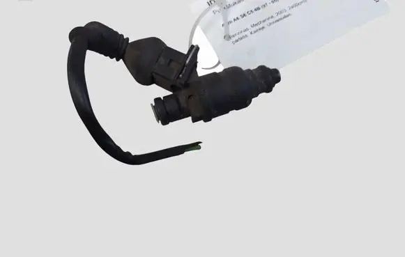 Audi A6 S6 C5 4B Fuel injector 078133551AC