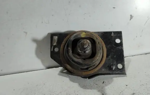 KIA Rio Engine mount vacuum valve 