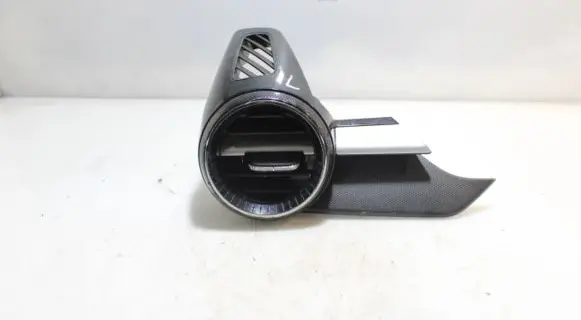 Skoda Fabia Mk4 (6VA) Dashboard side air vent grill/cover trim