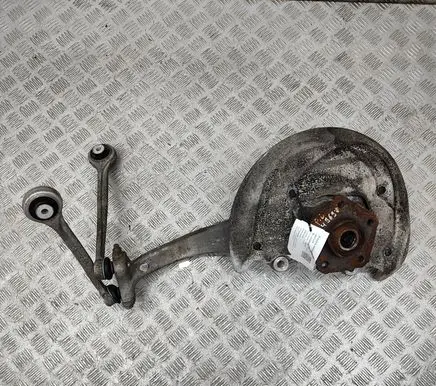 Audi A4 S4 B9 8W Front wheel hub 8W0407242F 8W0407560