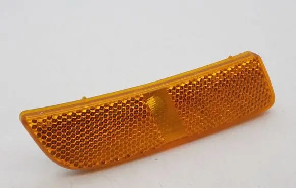 Volkswagen Tiguan Front reflector 5N0945119A