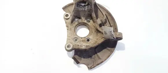 Volkswagen PASSAT B6 Front wheel hub