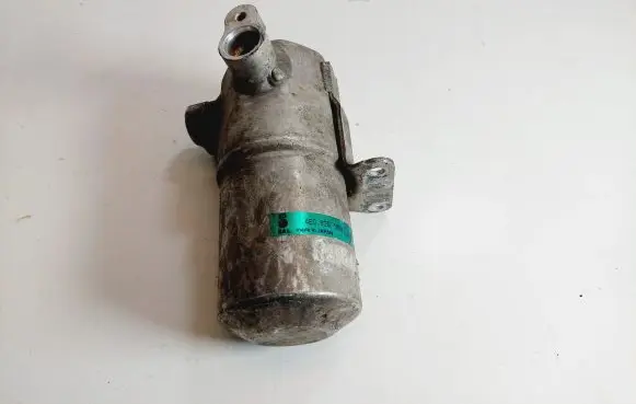 Audi A8 S8 D3 4E Air conditioning (A/C) air dryer 4E0820189N