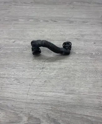 Volkswagen Polo V 6R Breather hose/pipe 04B103493