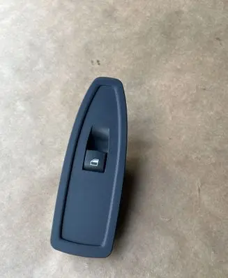 BMW 1 F20 F21 Electric window control switch 9208107