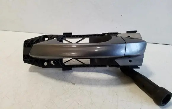Skoda Kamiq Front door exterior handle 5N0837885H 654837167